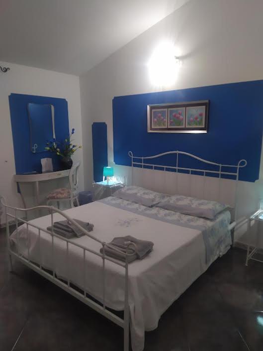 Locazioni Brevi La Rosaviola Guest Rooms Teulada Luaran gambar